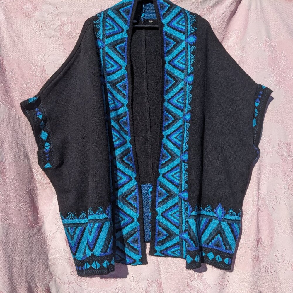 Southwest Aztec Poncho Sweater Women's Oversized Plus O/S Cardigan Black Open